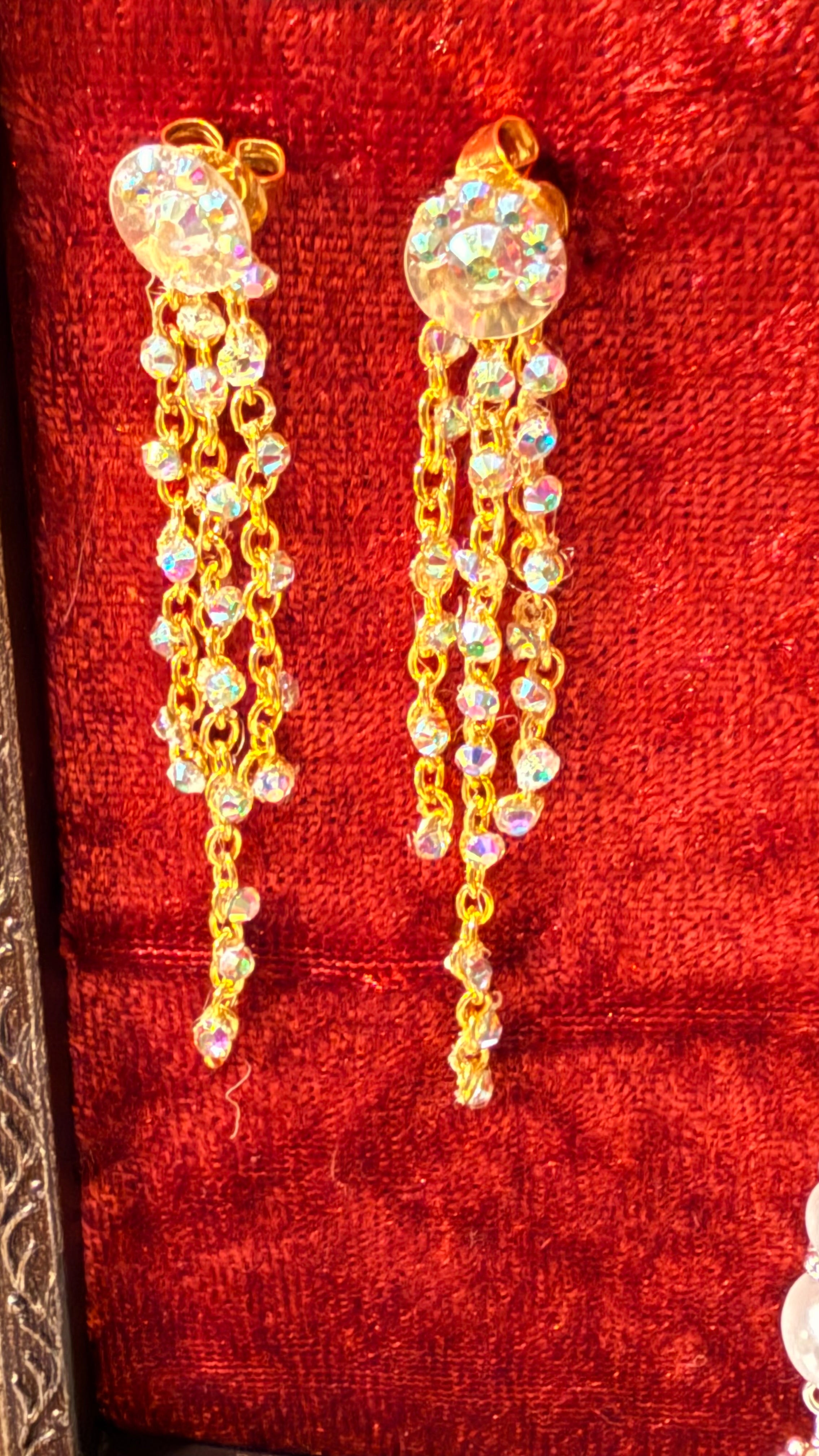 Handcrafted earrings and necklaces made with love and care.
