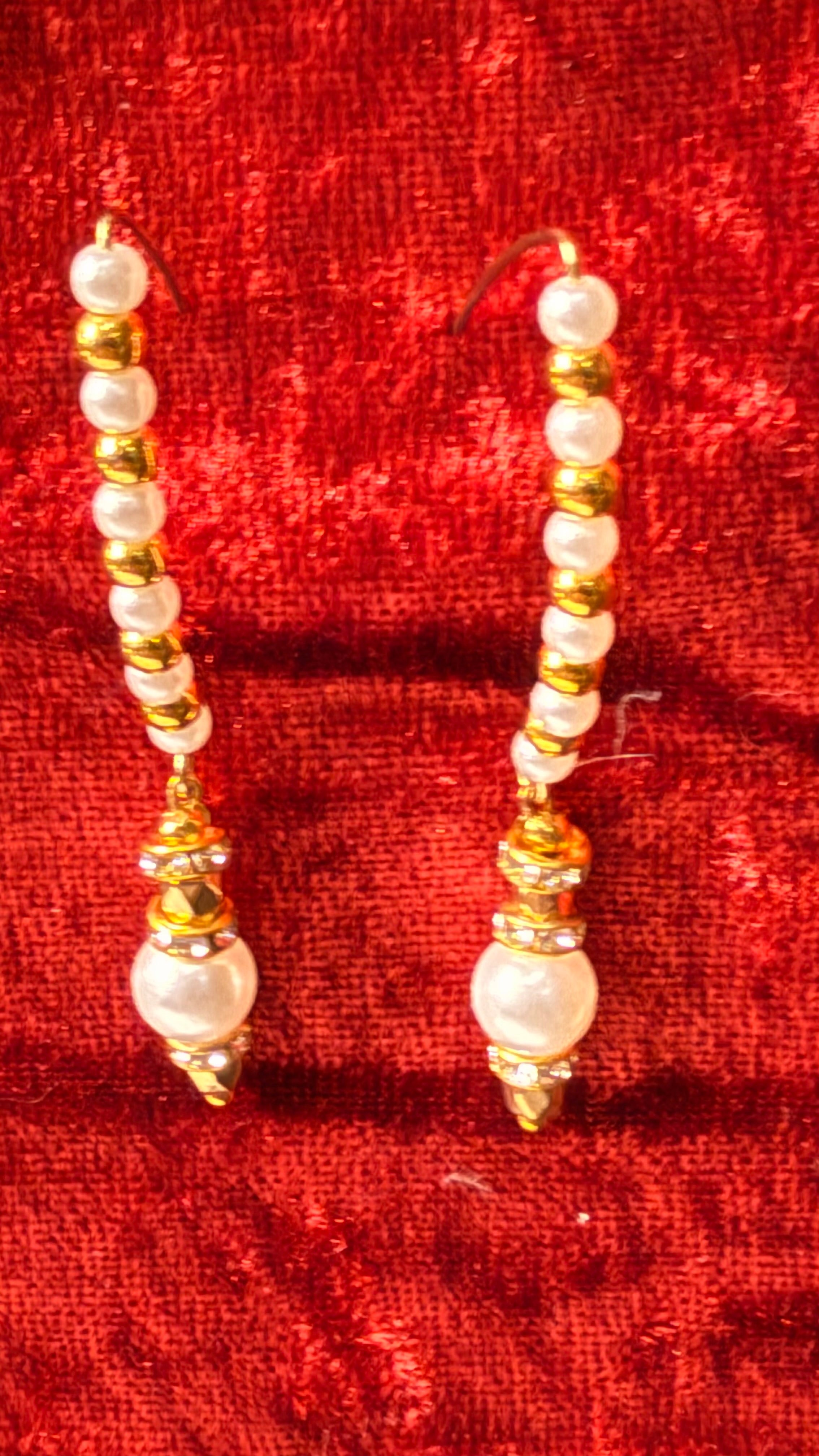 Handcrafted earrings and necklaces made with love and care.